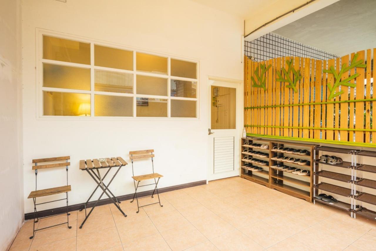 Train Hostel Chaozhou Εξωτερικό φωτογραφία